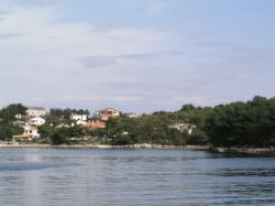 Uvala Lučina, Molat