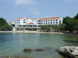 Pirovac; Hotel Miran