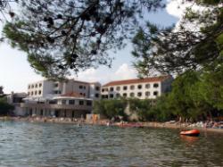 Pirovac; Hotel Miran