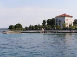 Vila Makale - Zlarin punta