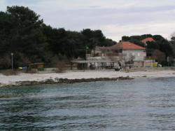 Uvala Žalić, Silba