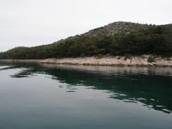 Uvala Dugovača, Drage