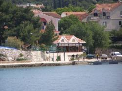 Brodarica - Zlatna ribica