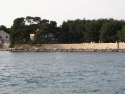 Plaža Sv. Jerolim, Ugljan