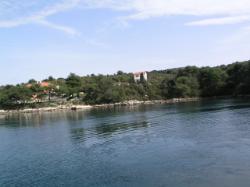 Uvala Lučina, Molat