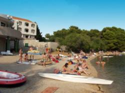 Pirovac; Hotel Miran