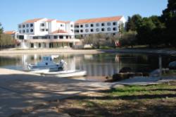 Pirovac; Hotel Miran