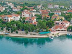 Brodarica - Zlatna ribica