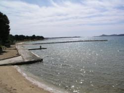 Plaža Iza banja, Sv. Filip i Jakov