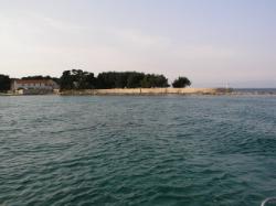 Plaža Sv. Jerolim, Ugljan