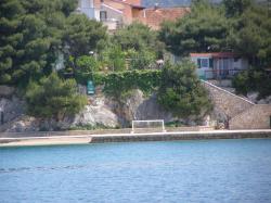 Brodarica - Zlatna ribica